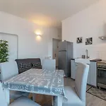 Guesthost - San Lorenzo Functional Flat Appartement Rome