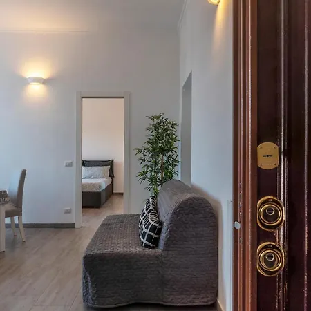 Guesthost - San Lorenzo Functional Flat